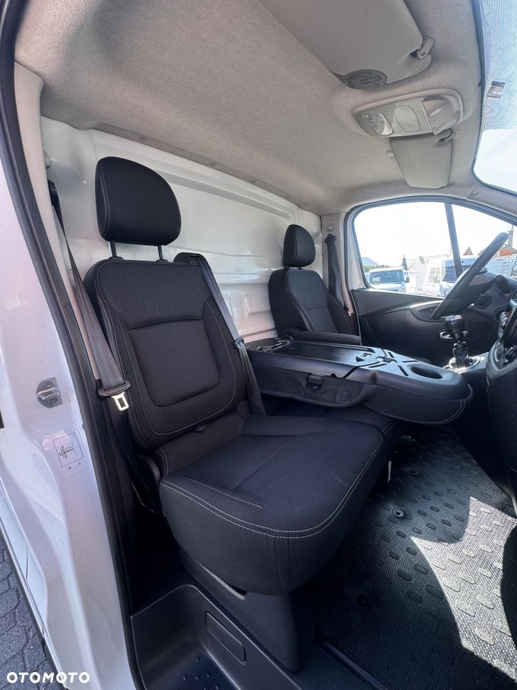 Renault TRAFIC - 19