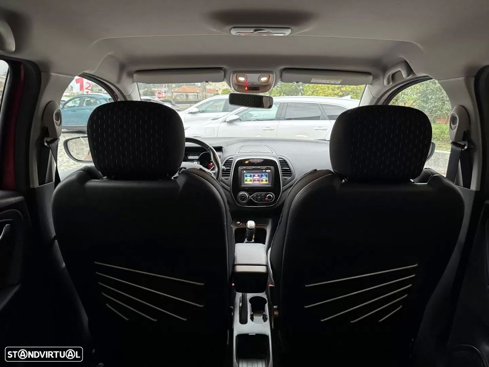 Renault Captur 1.5 dCi Exclusive - 19