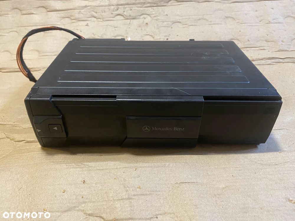 Zmieniarka CD Mercedes S-Klasa W220 OE - 1