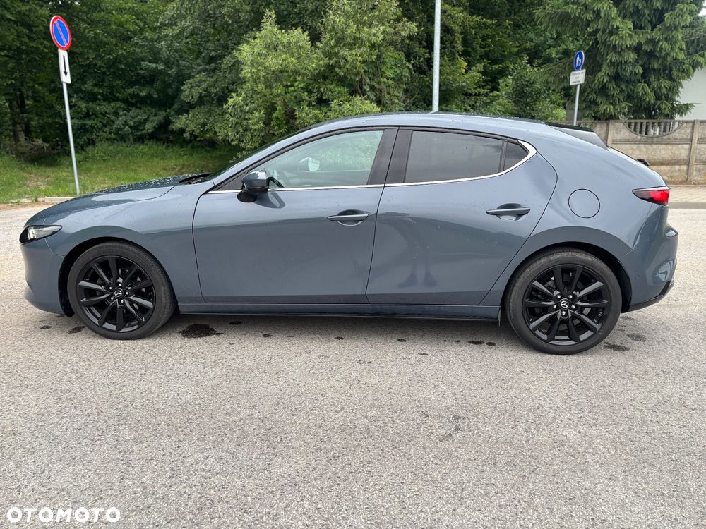 Mazda 3 - 16