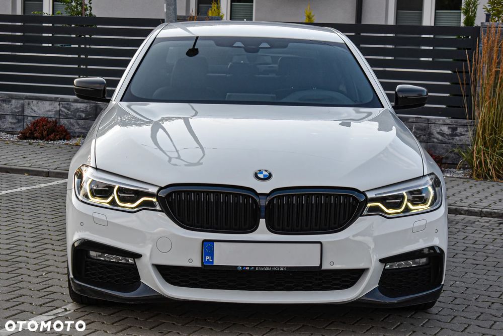BMW Seria 5 530d Sport Line - 23