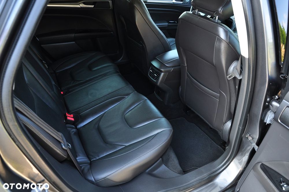 Ford Mondeo 2.0 TDCi Bi-Turbo PowerShift-Aut Titanium - 28