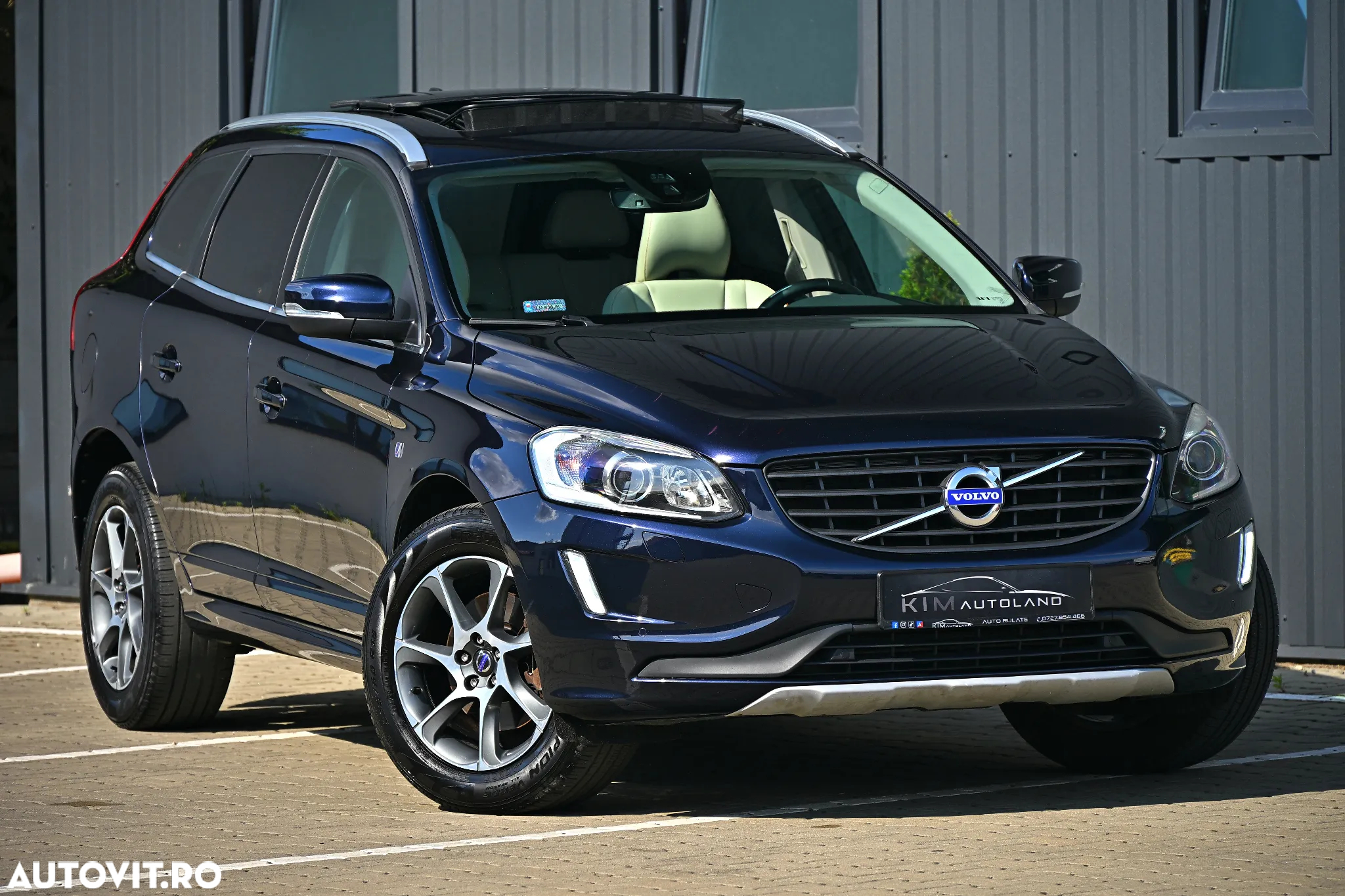 Volvo XC 60 D4 AWD Geartronic Ocean Race - 22