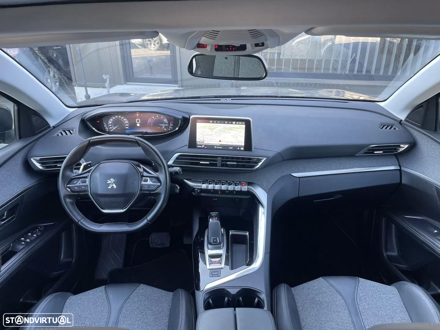 Peugeot 5008 1.2 PureTech Allure EAT8 - 13
