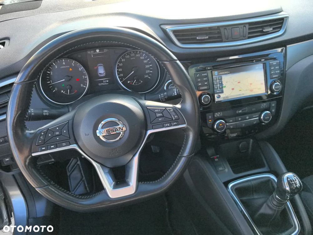 Nissan Qashqai 1.6 DIG-T N-Connecta - 22