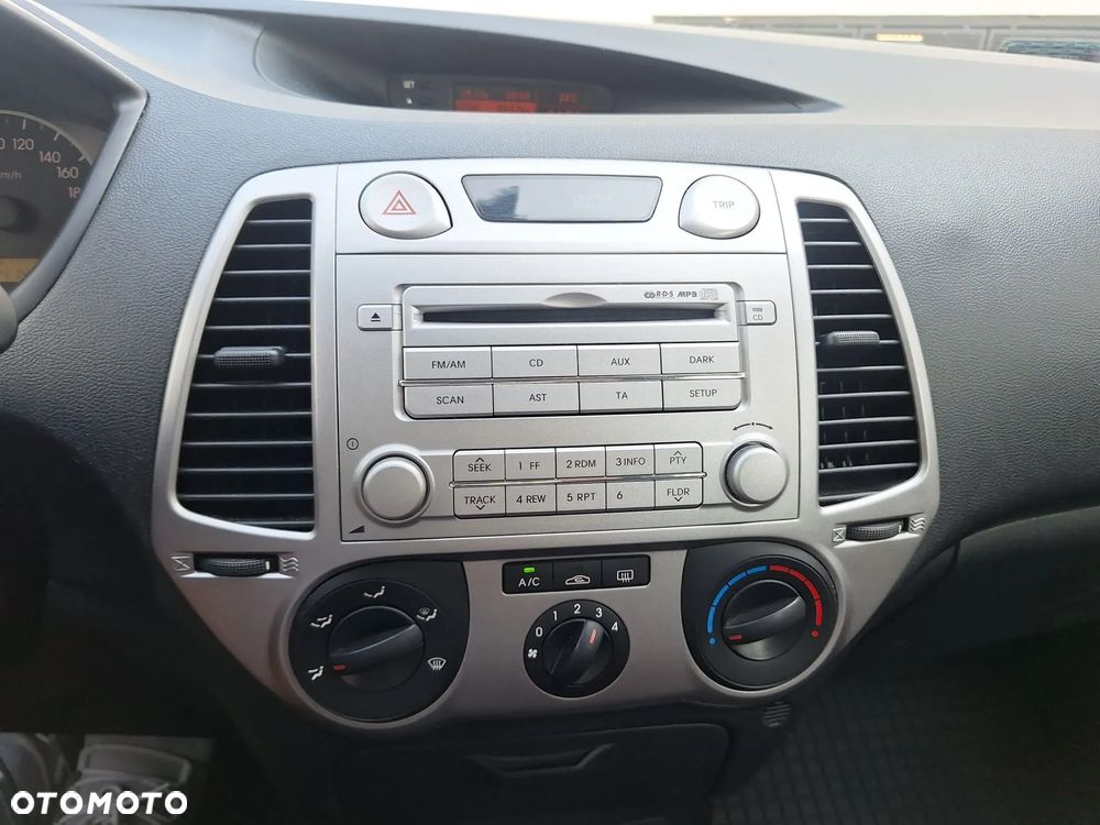 Hyundai i20 1.2 Comfort - 31