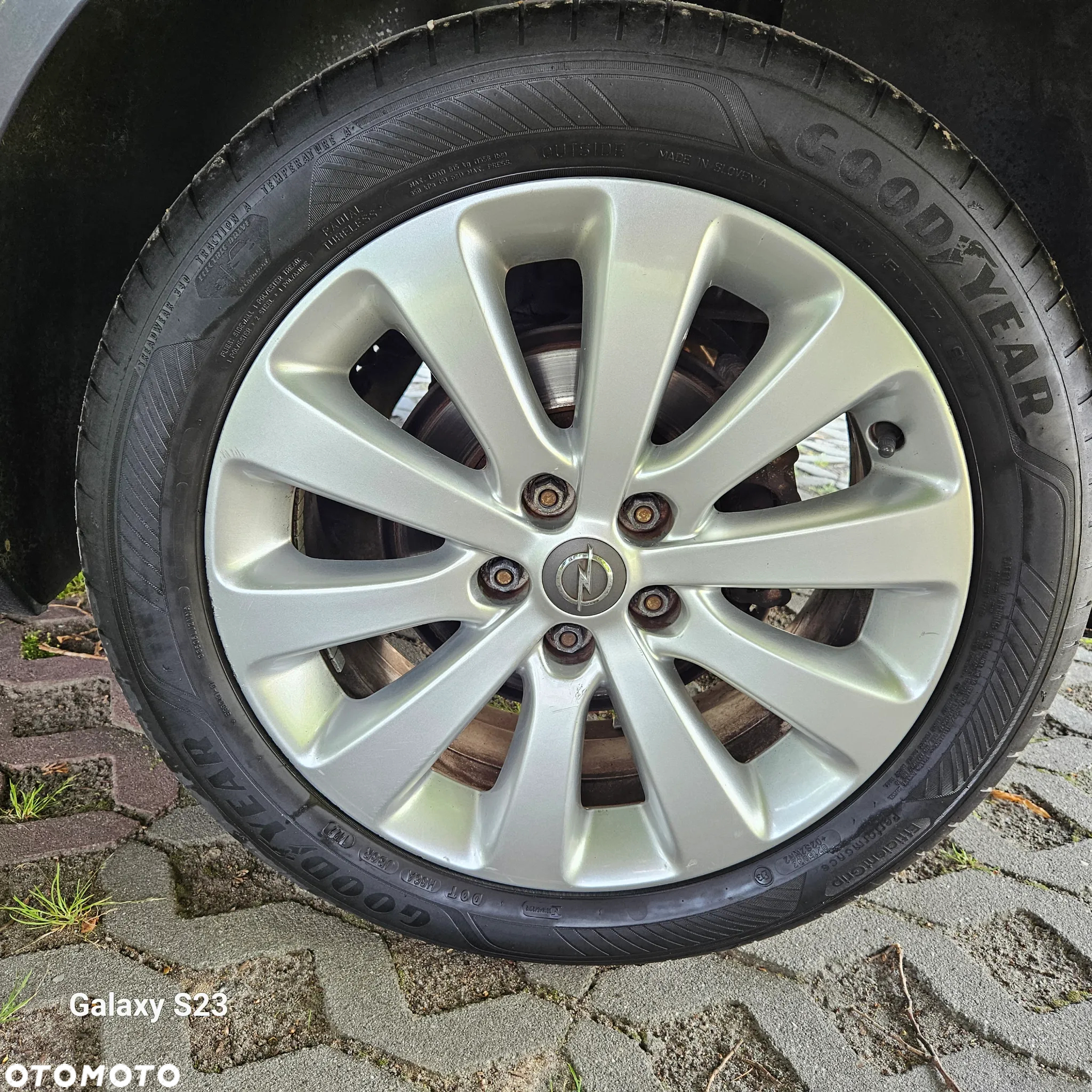 Opel Astra IV 1.4 T Cosmo - 15