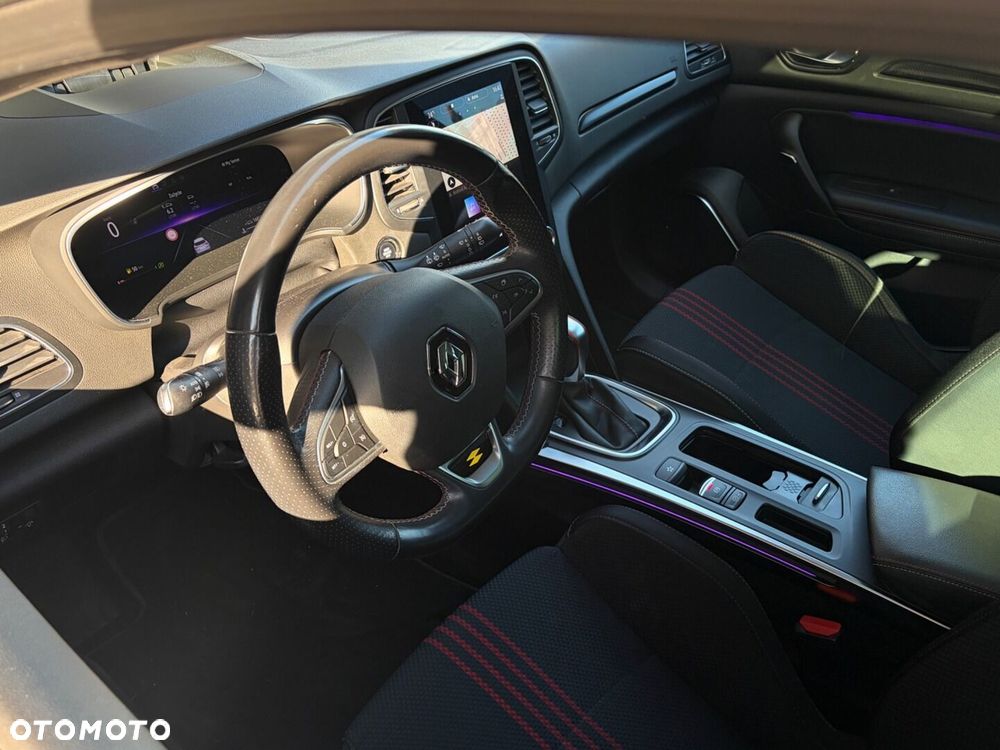 Renault Megane 1.3 TCe FAP R.S Line EDC - 17