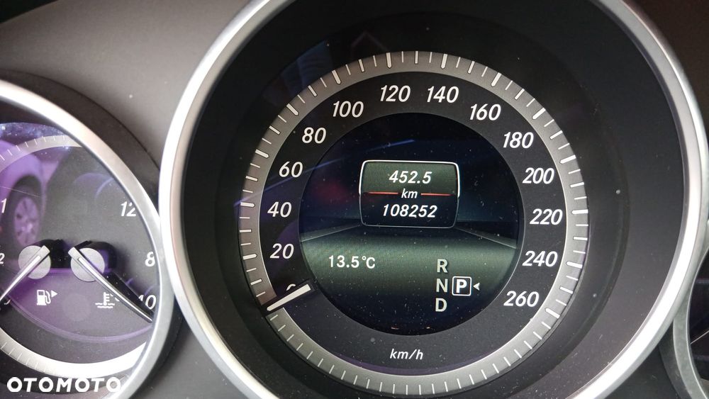 Mercedes-Benz Klasa E 200 BlueTEC 7G-TRONIC Classic - 7