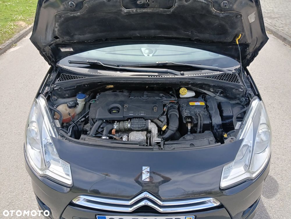 Citroën DS3 e-HDi 90 FAP SoChic - 9