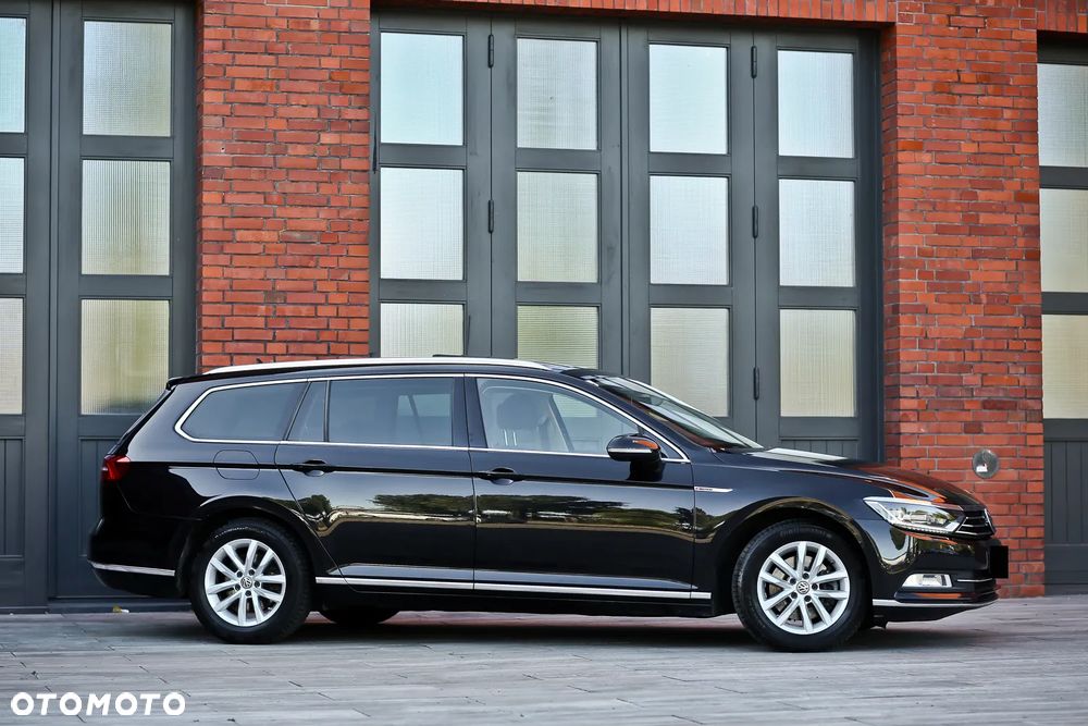 Volkswagen Passat Variant 2.0 TDI SCR 4Motion DSG Highline - 3