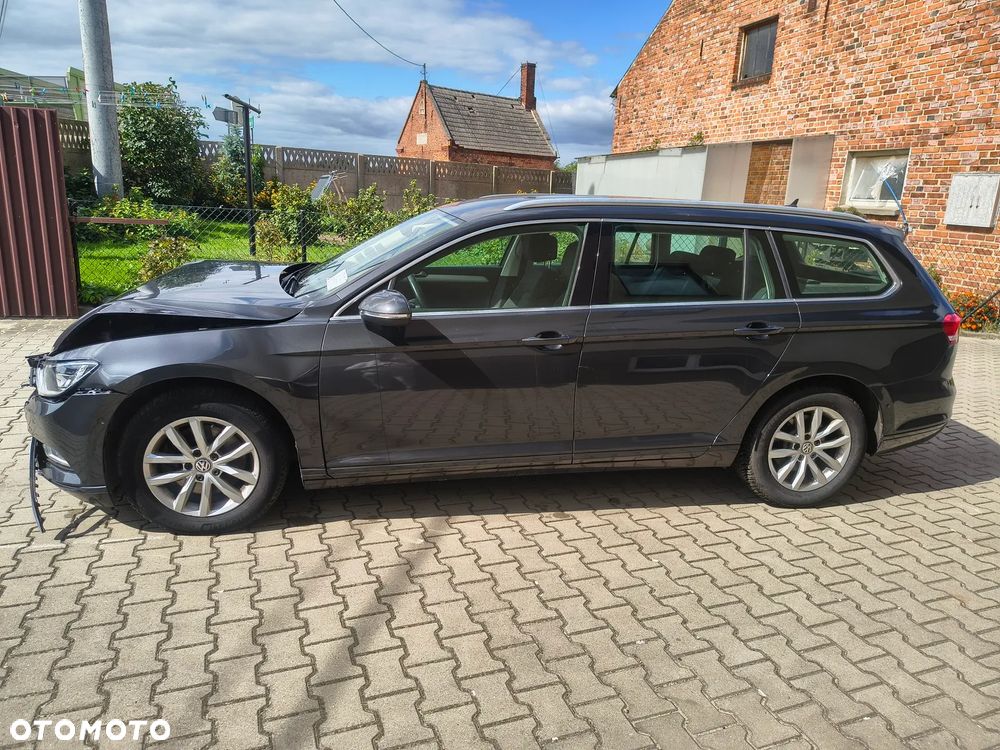 Volkswagen Passat Variant - 12