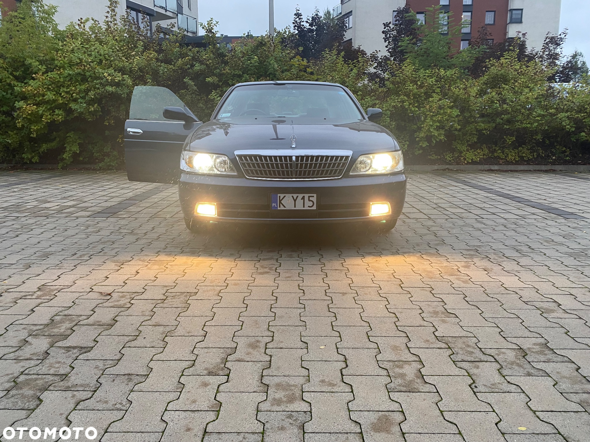Nissan Laurel - 8