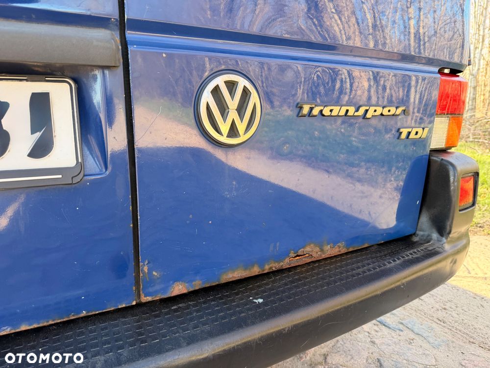 Volkswagen Transporter - 16