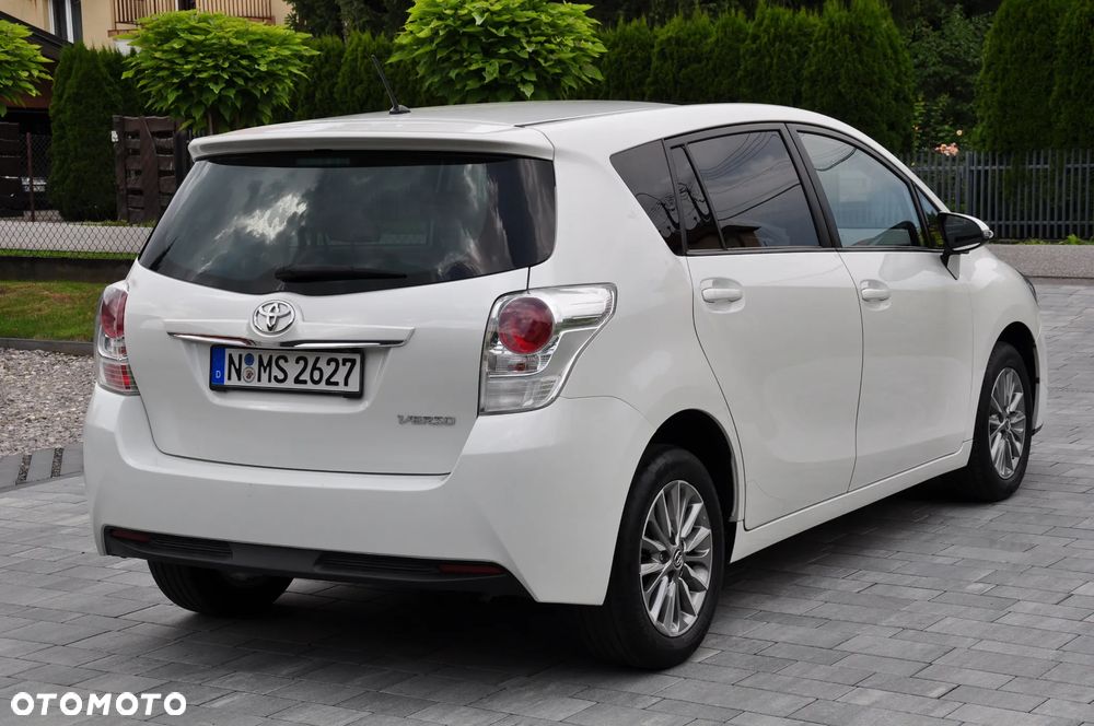 Toyota Verso 1.8 7-Sitzer Skyview Edition - 8