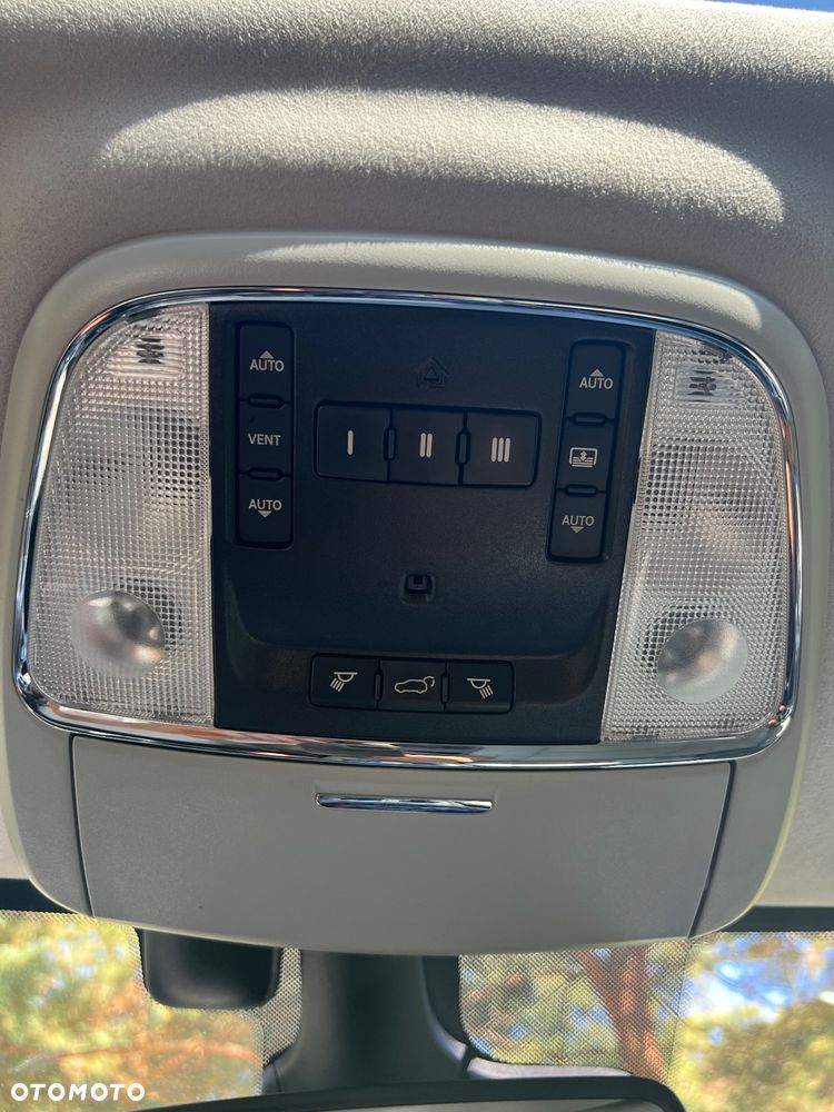 Jeep Grand Cherokee 5.7 V8 HEMI Summit - 18