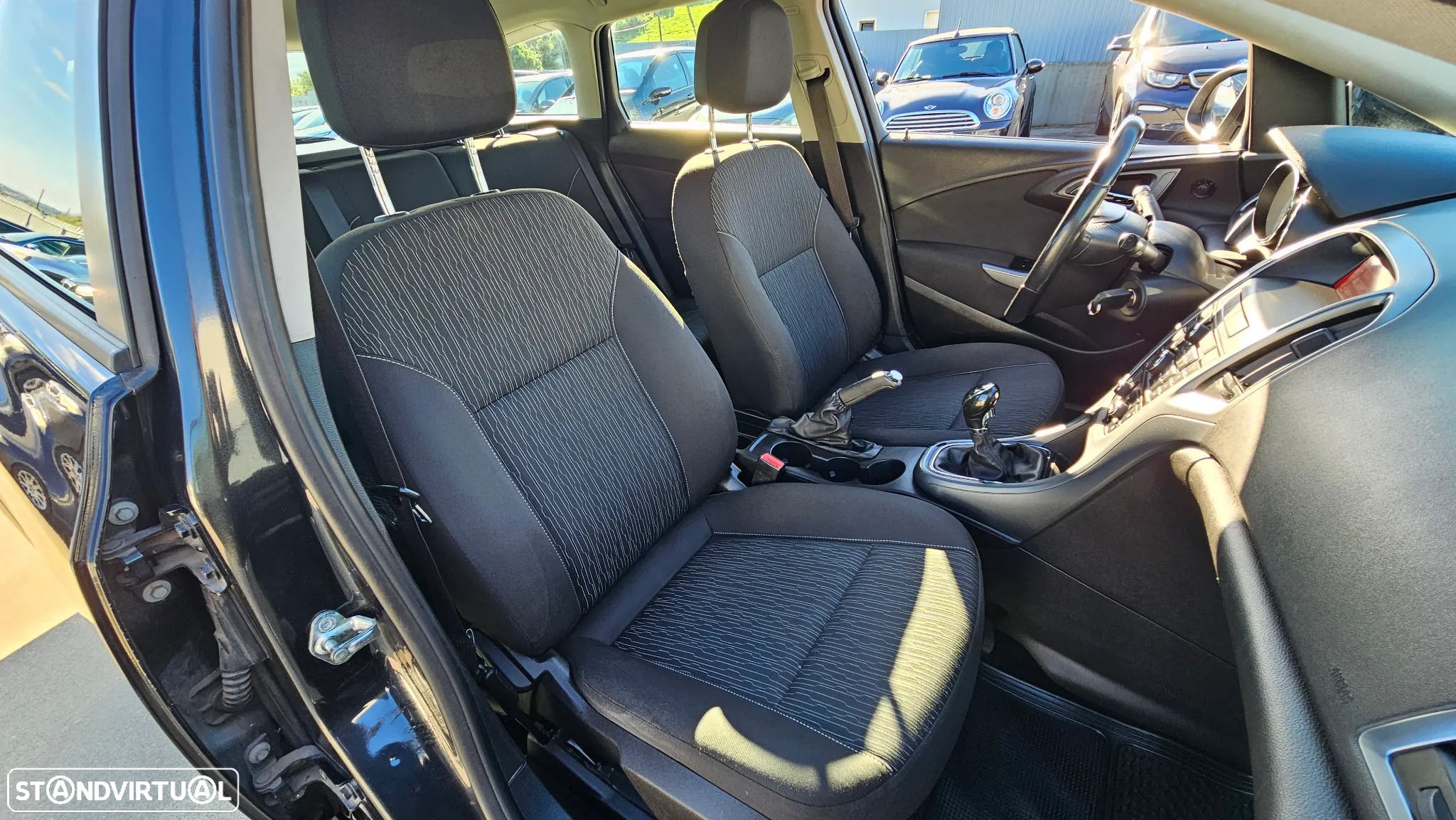 Opel Astra Sports Tourer 1.3 CDTi Executive S/S - 27
