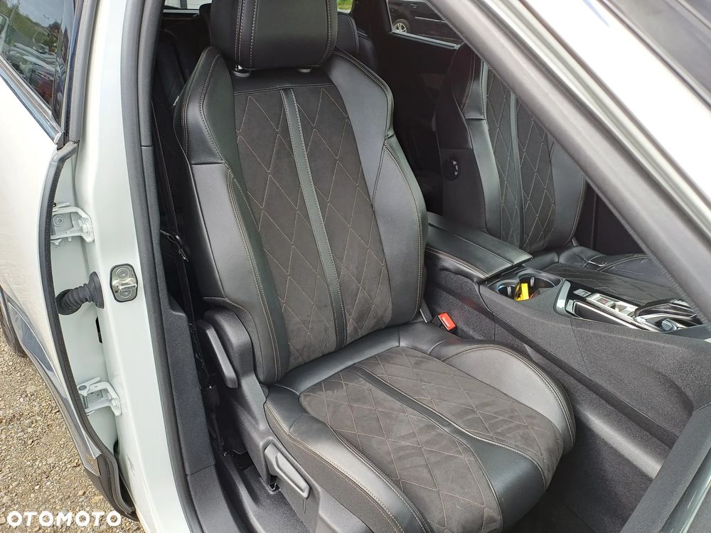 Peugeot 5008 2.0 BlueHDI GT S&S EAT8 - 26