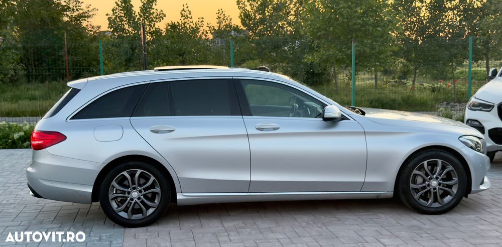 Mercedes-Benz C - 8