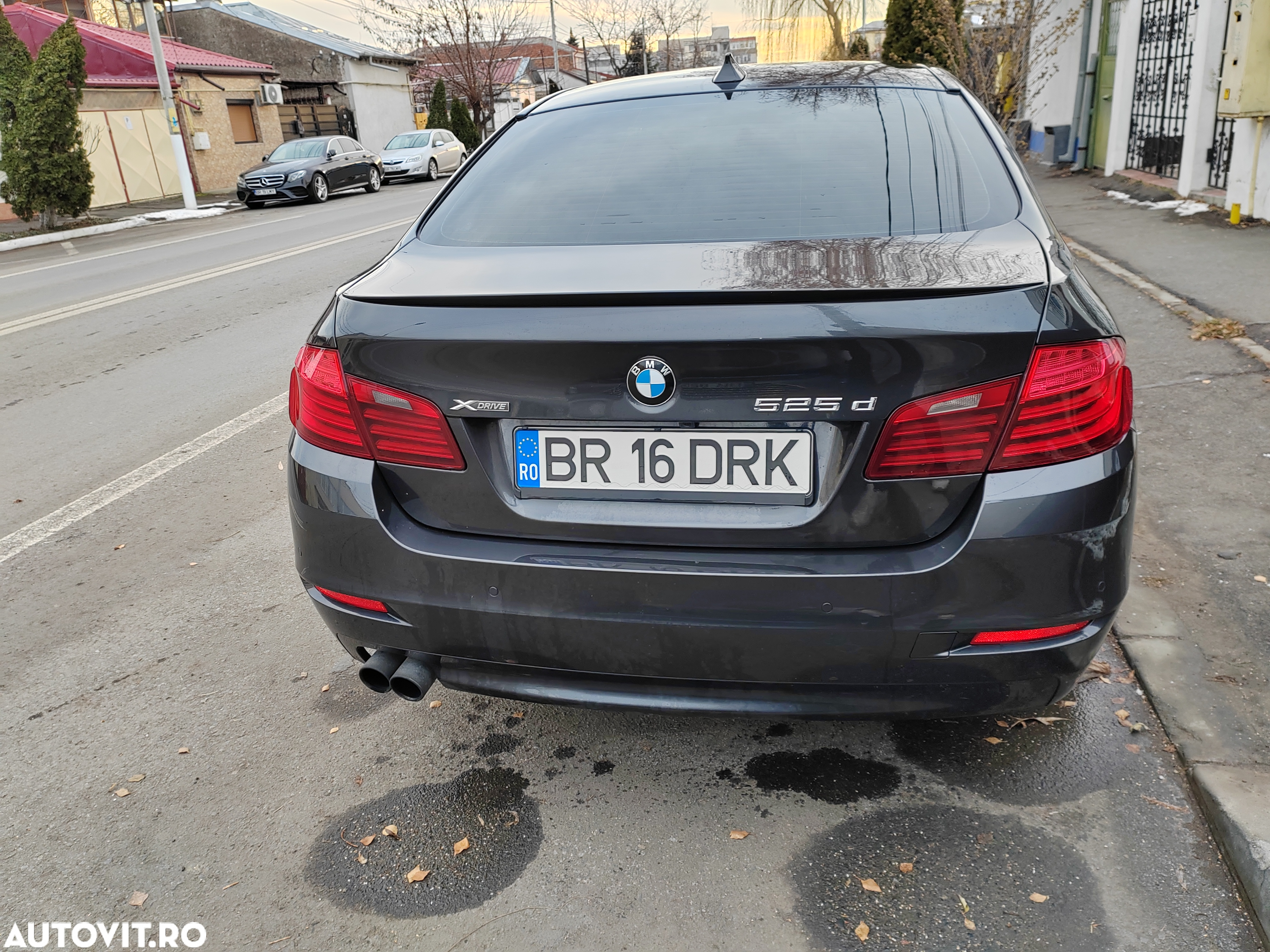 BMW Seria 5 525d xDrive AT - 9
