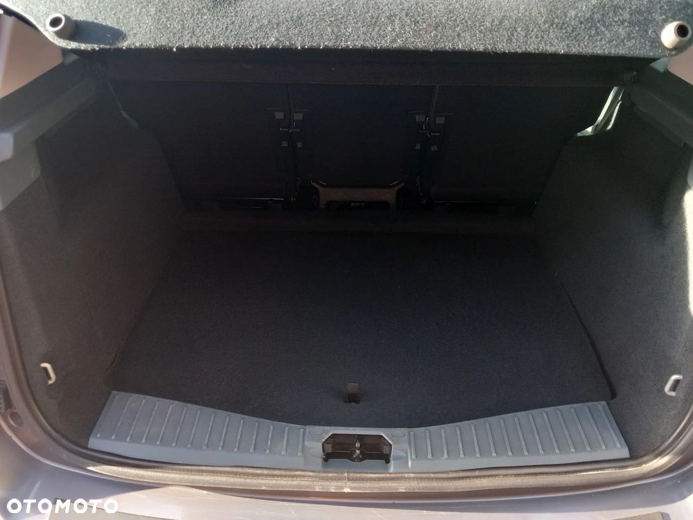 Ford C-MAX 2.0 TDCi Edition - 8