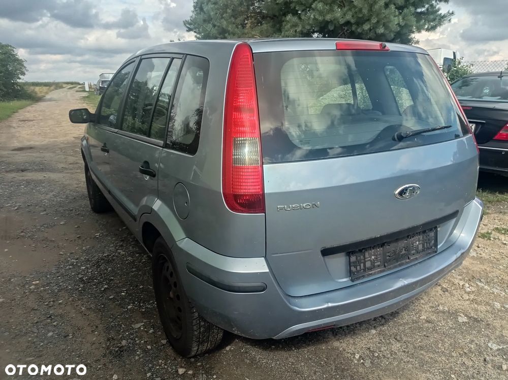 UWAGA ! AUTO W CAŁOŚCI 2005 FORD FUSION KLIMA ELEKTRYKA MALE KM 140TYS SERW I WLAS PL - 8