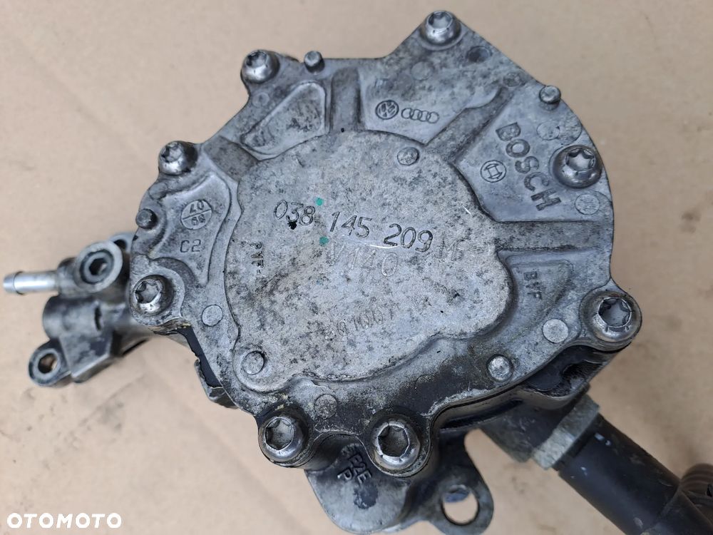 Audi Volkswagen 2.0 TDi pompa Vacum Wakum Bosch 038145209M - 6