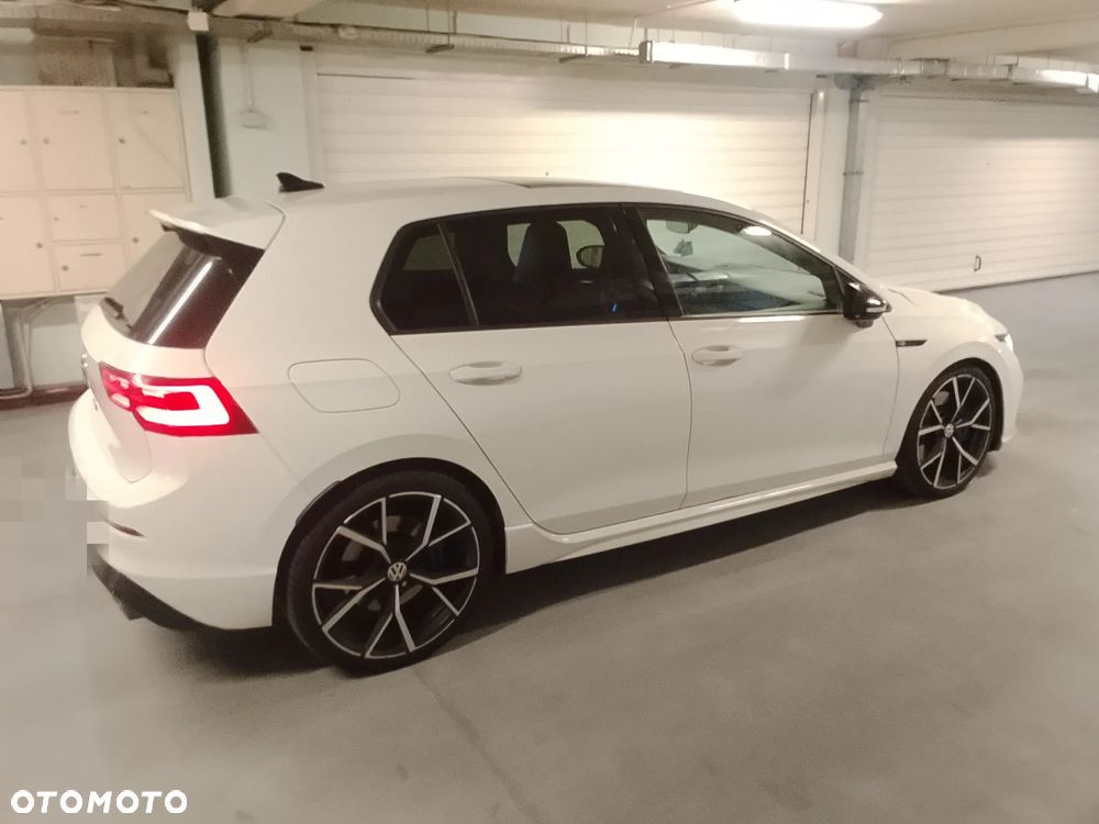 Volkswagen Golf 2.0 TSI 4Motion R DSG - 5