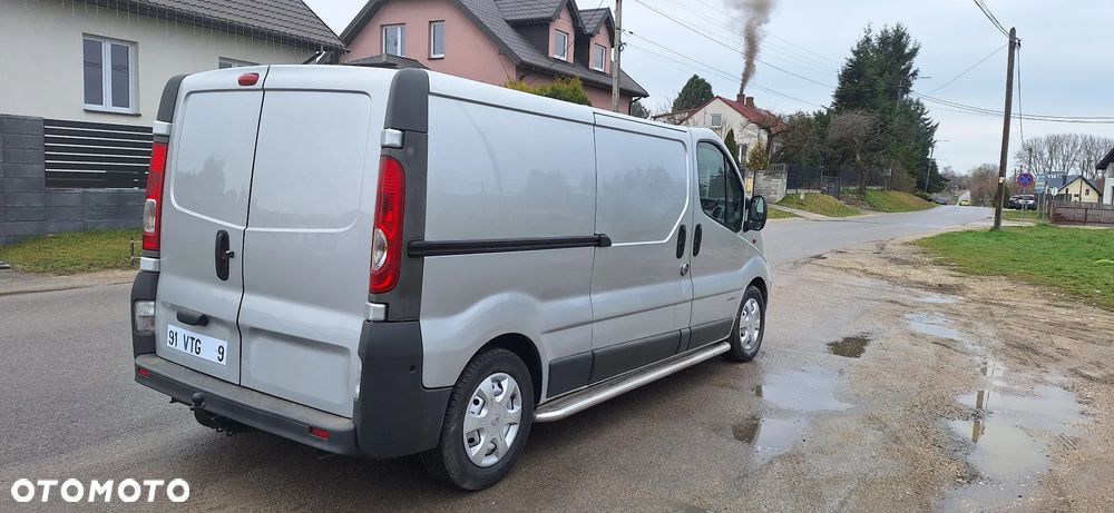 Renault Trafic - 11