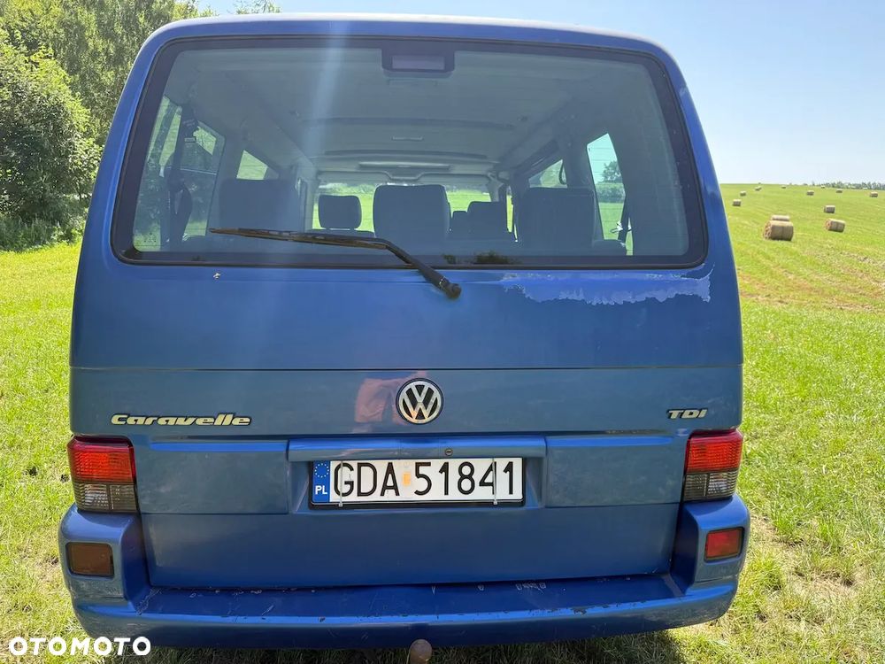 Volkswagen Caravelle - 18