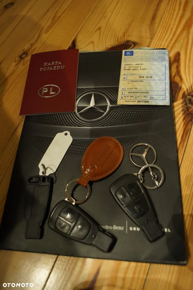 Mercedes-Benz CLK - 17