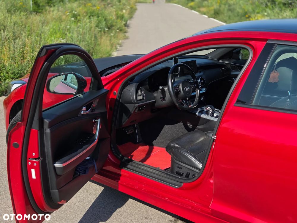 Kia Stinger 3.3 T-GDI V6 GT AWD - 5
