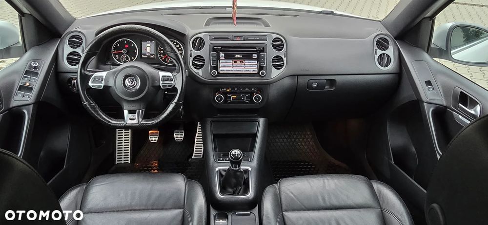Volkswagen Tiguan 2.0 TDI 4Mot R-Style - 26