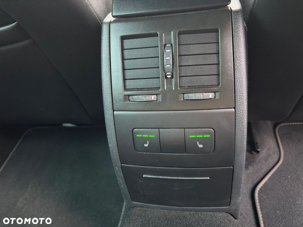 Skoda Octavia - 16