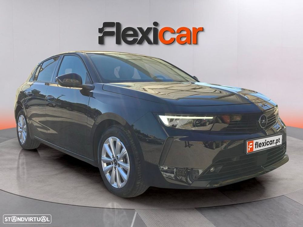 Opel Astra 1.2 T Edition - 1