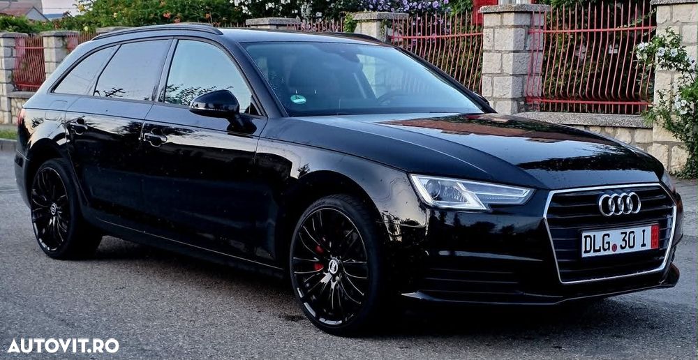 Audi A4 Avant 2.0 TDI S tronic Sport - 1