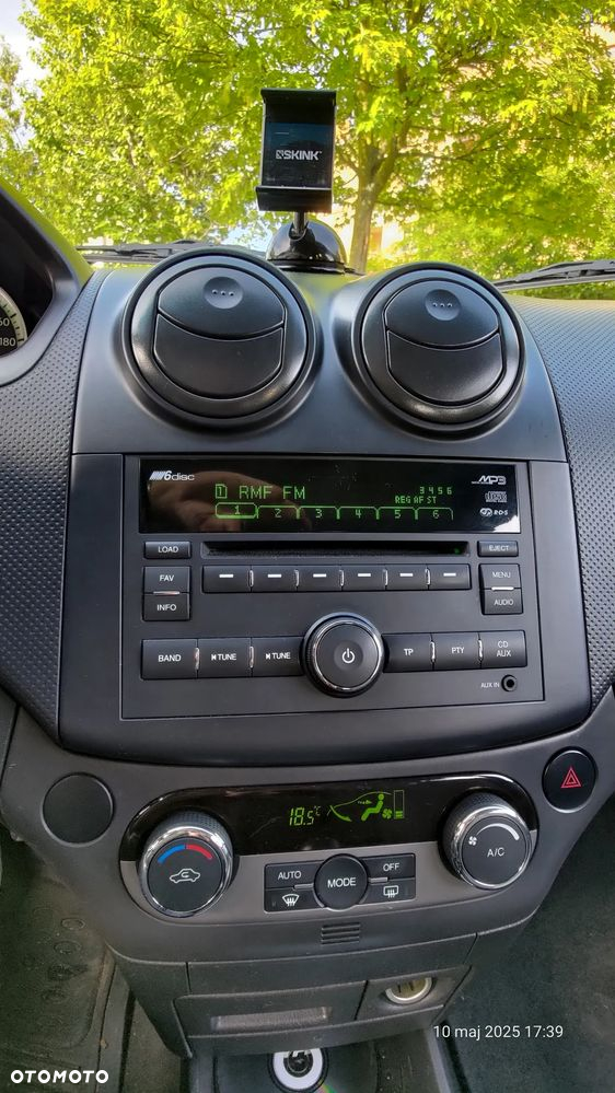 Chevrolet Aveo 1.4 16V LS - 3