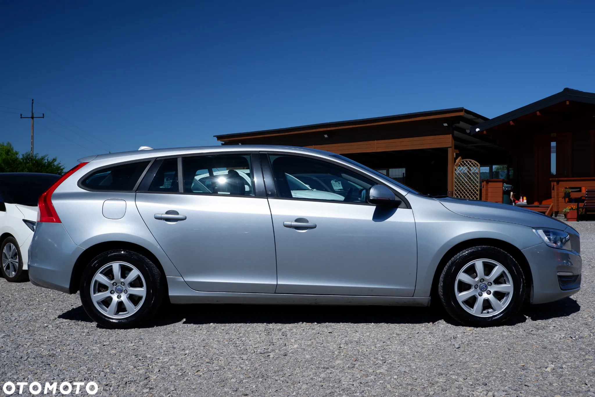 Volvo V60 D3 Geartronic Kinetic - 32