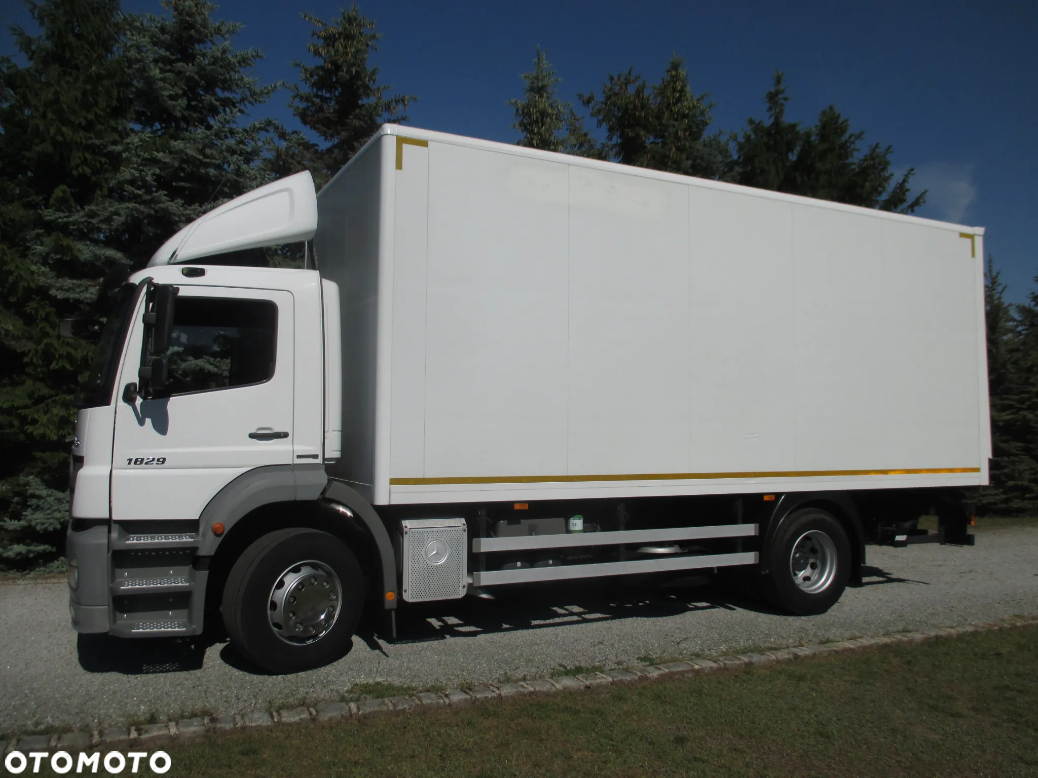 Mercedes-Benz Axor 1829 - 3