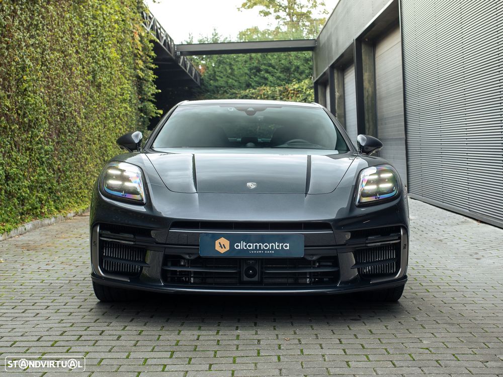 Porsche Panamera Turbo E-Hybrid - 3