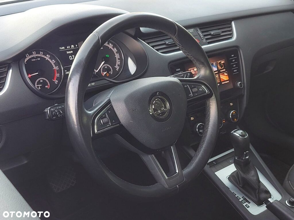 Skoda Octavia 2.0 TDI Ambition DSG - 19