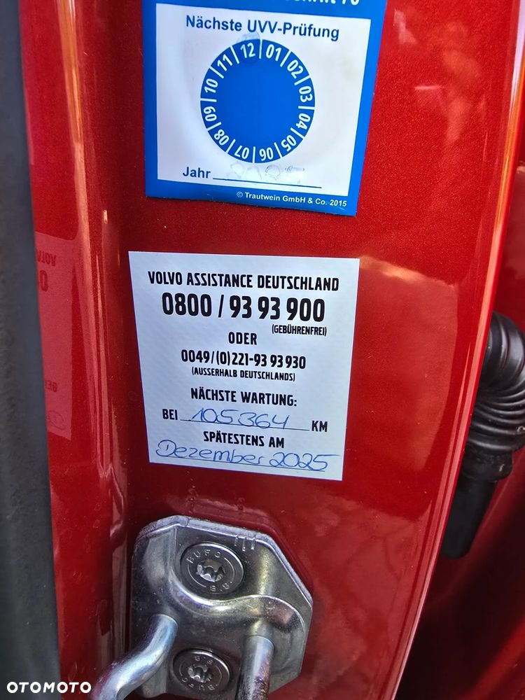 Volvo XC 40 T3 Momentum - 24
