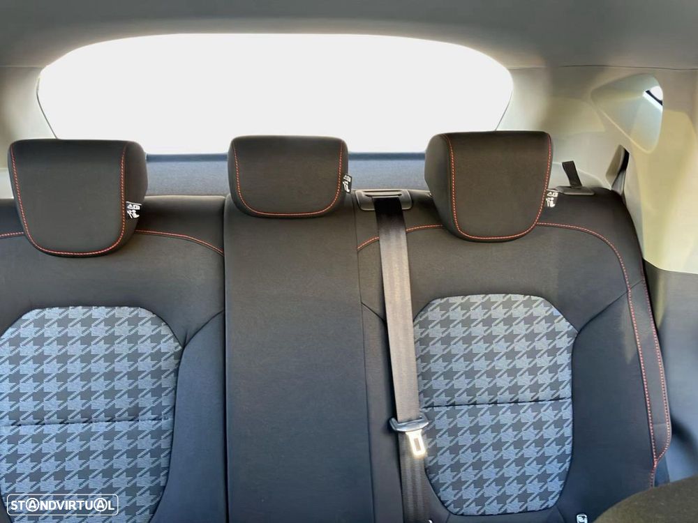 MG ZS EV 72.6 kWh Luxury OBC 11 kW - 13