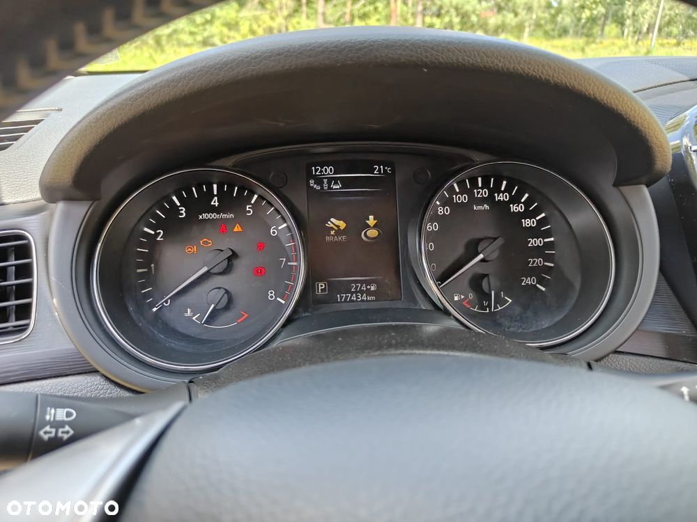 Nissan Pulsar 1.2 DIG-T Xtronic Tekna - 16