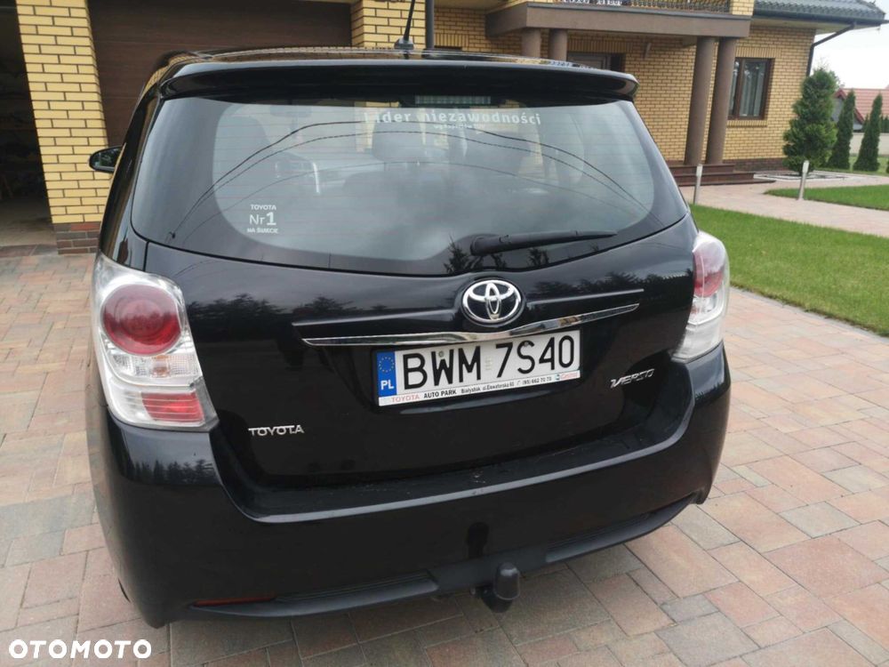 Toyota Verso - 3