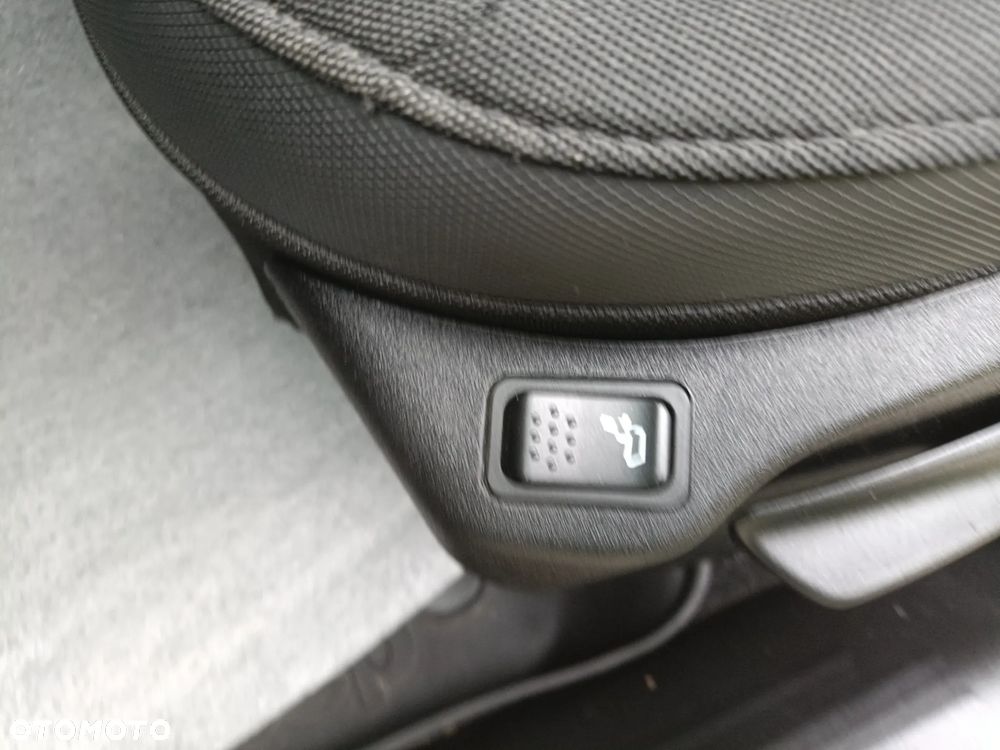 Jeep Renegade 1.6 MultiJet Night Eagle - 22