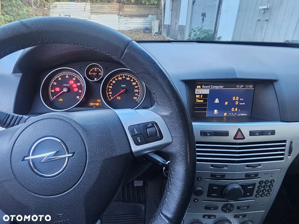Opel Astra - 17