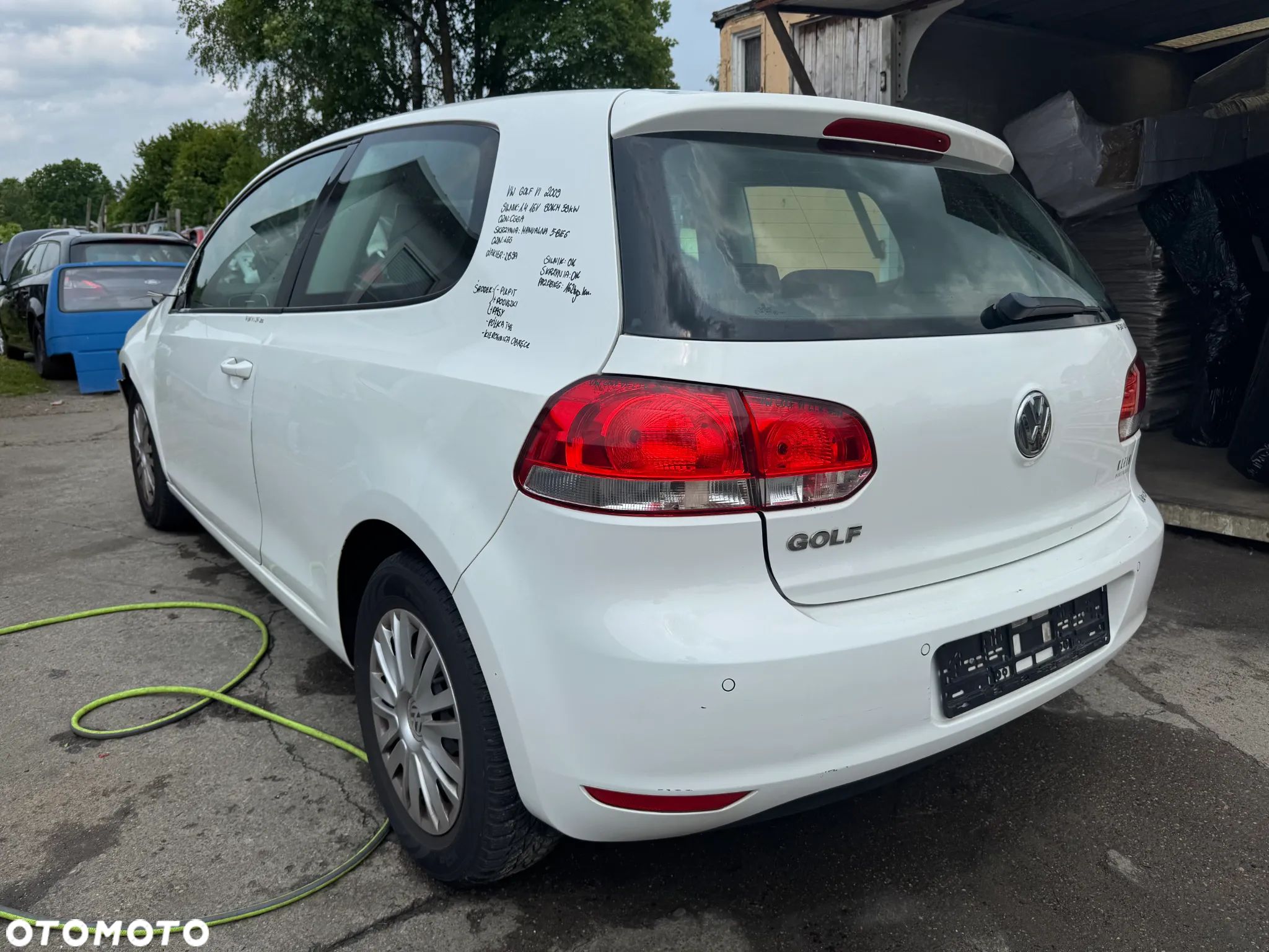VW GOLF VI 2009 1.4 16V 80KM HATCHBACK BIAŁY LB9A NA CZĘŚCI - 1