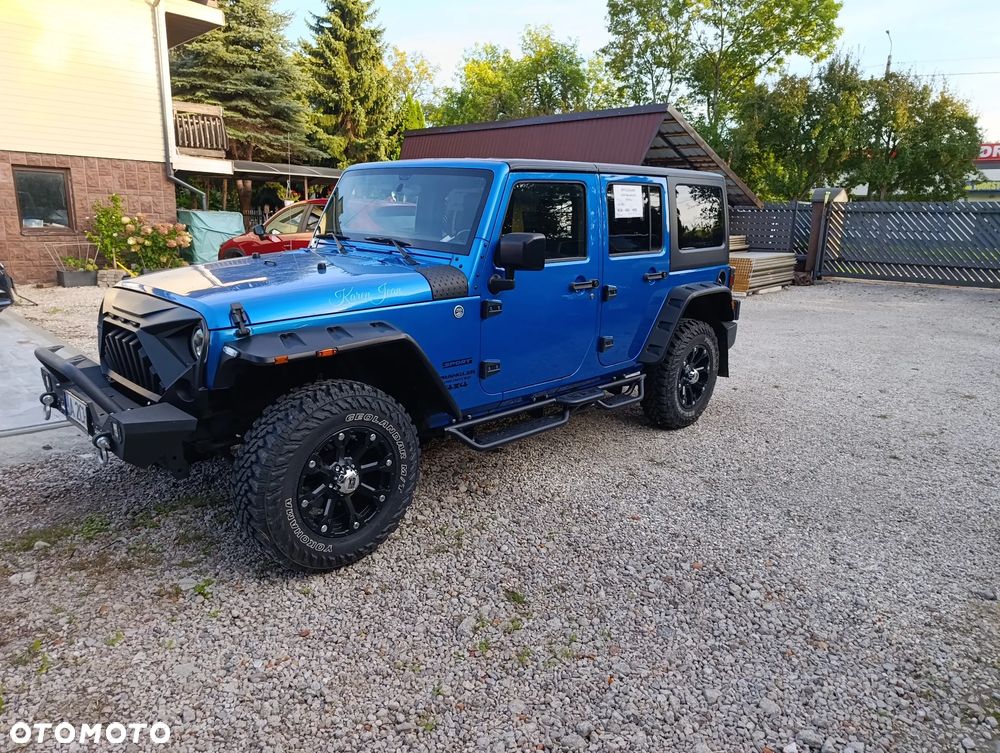 Jeep Wrangler - 12