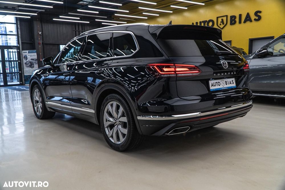 Volkswagen Touareg V6 TDI 4MOTION Elegance - 6